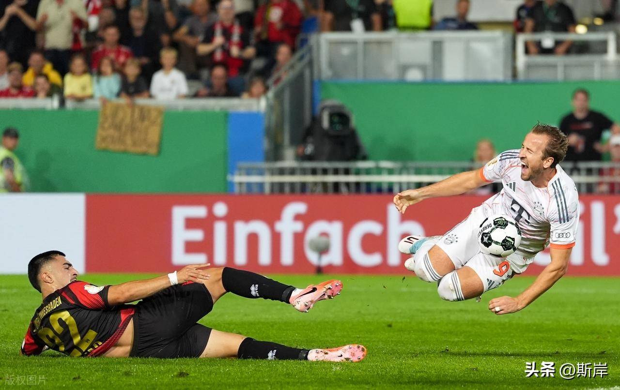 开云体育-比赛局势复杂首场状态出色，拜仁观众沸腾！，穆古鲁扎重返赛场赢得满堂喝彩的简单介绍-开云体育