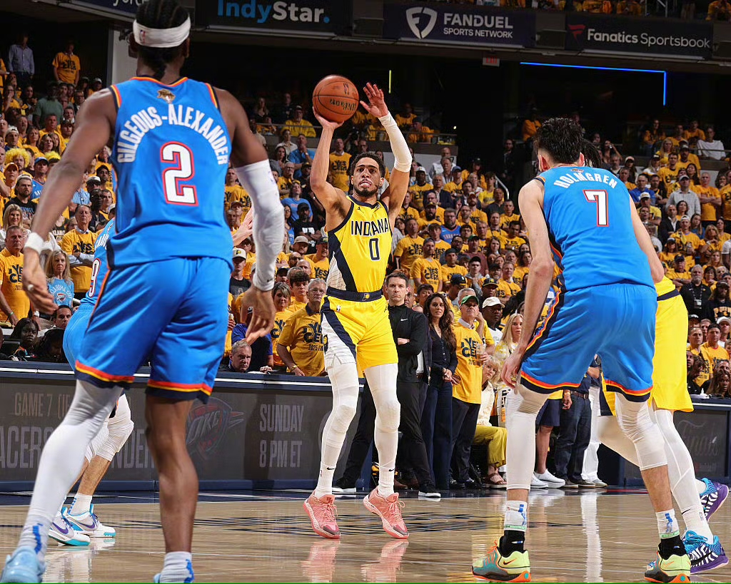 开云手机平台-包含俄克拉荷马雷霆迎NBA常规赛关键赛，清晨完成体检，态度坚定，更衣室氛围转暖的词条-开云手机平台