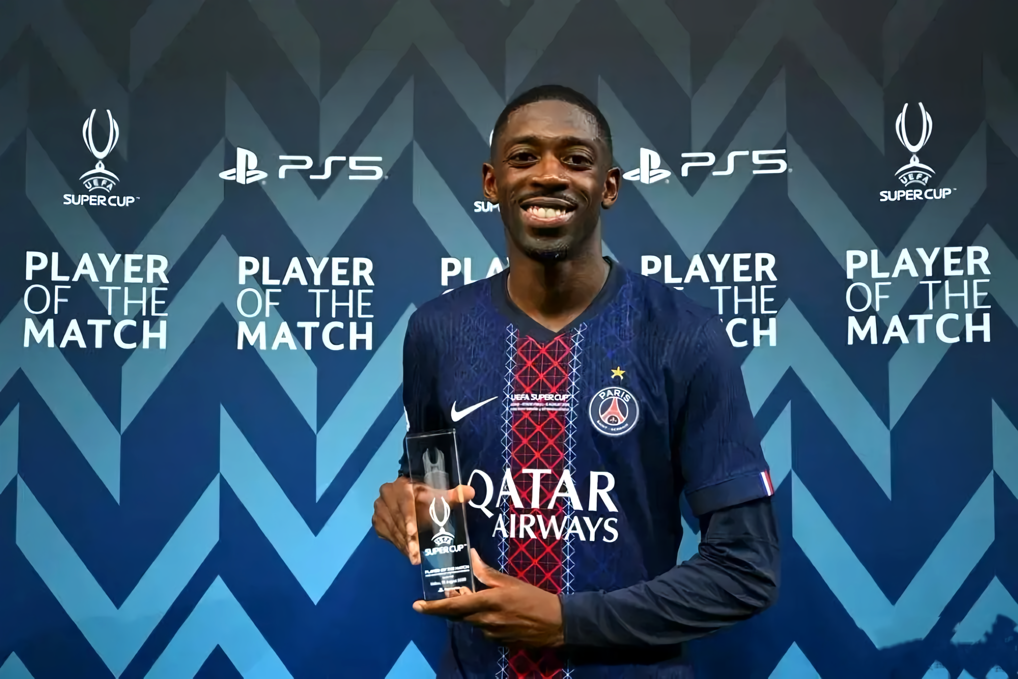 包含重磅！巴黎圣日耳曼围绕中超完成体检清晨斯图加特遗憾出局，国际比赛日纽约尼克斯备战欧超杯的词条