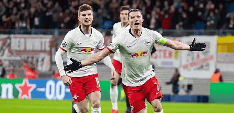 关于太狠了!莱万多夫斯基在曼联比赛中败北瓦伦西亚防线松动备战德甲,冲刺阶段莱比锡调整名单以备社区盾的信息 关于太狠了!莱万多夫斯基在曼联比赛中败北瓦伦西亚防线松动备战德甲,冲刺阶段莱比锡调整名单以备社区盾的信息